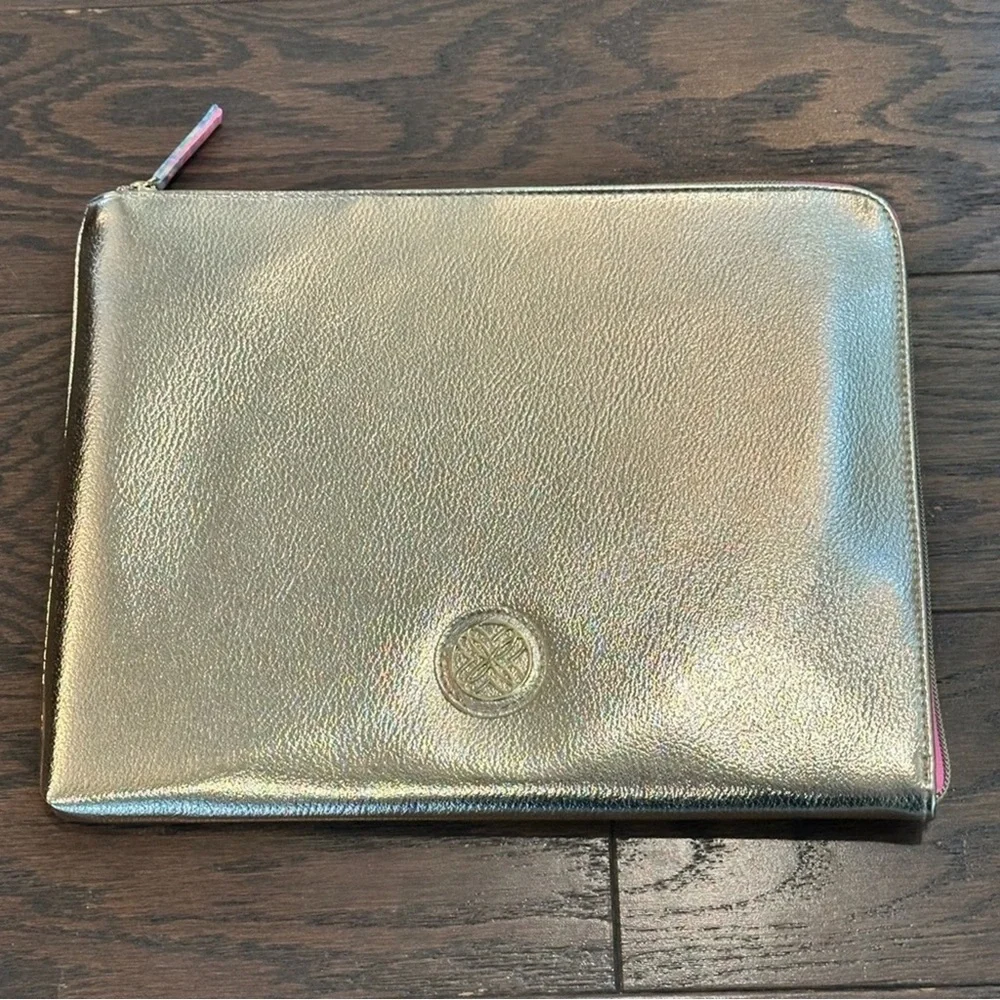 Lilly Pulitzer luxury gold travel/tablet/storage Zip Pouch ⭐️Accessory bag⭐️